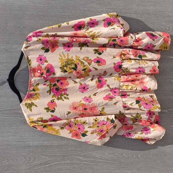 Vibrant Floral Women's Blouse - Pink and Cream - Picture 6 of 7